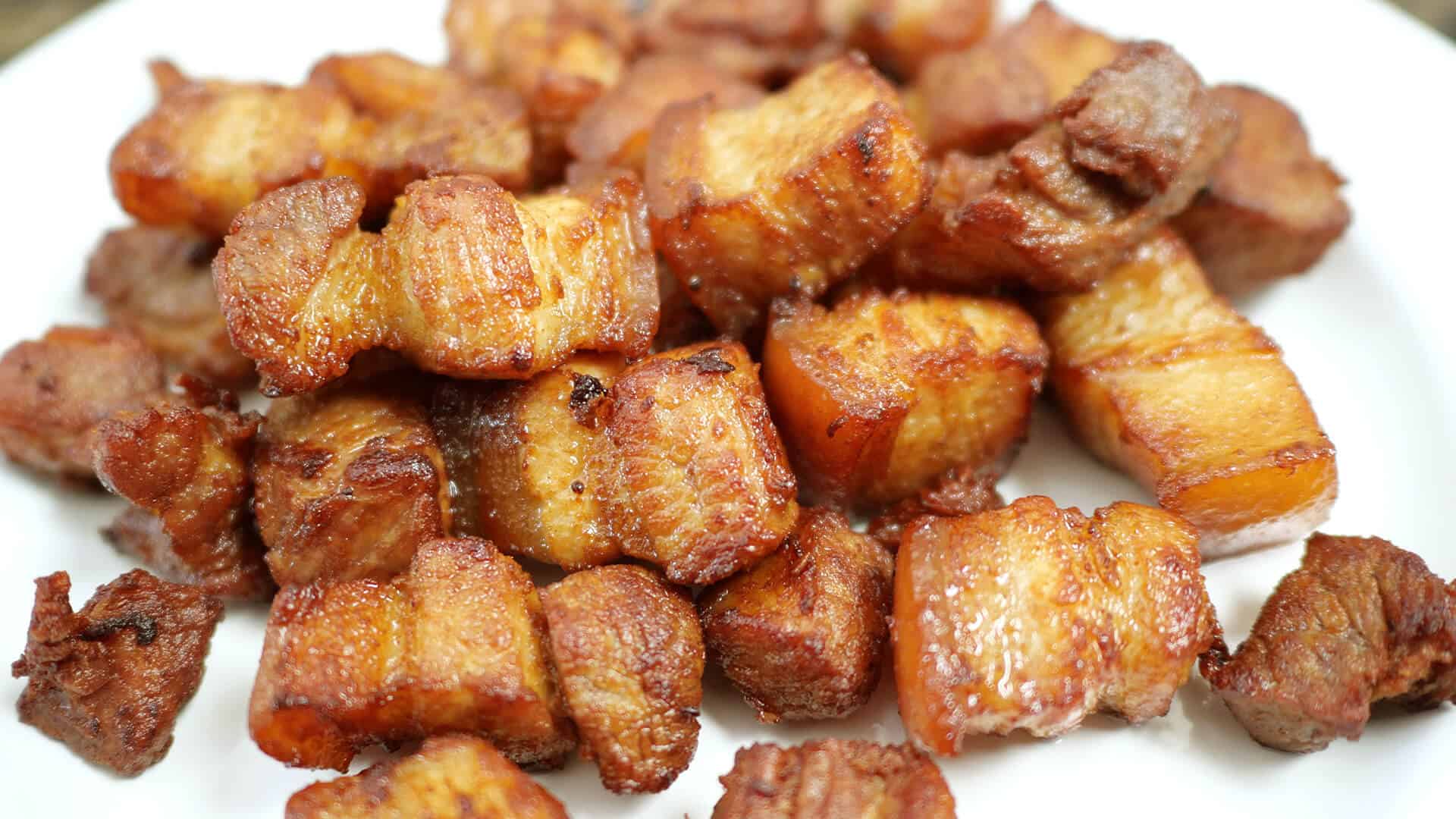 บอกสูตรหมูสามชั้นทอดน้ำปลา นุ่ม ๆ วิธีทำง่าย แต่อร่อยมาก หอมน้ำปลา